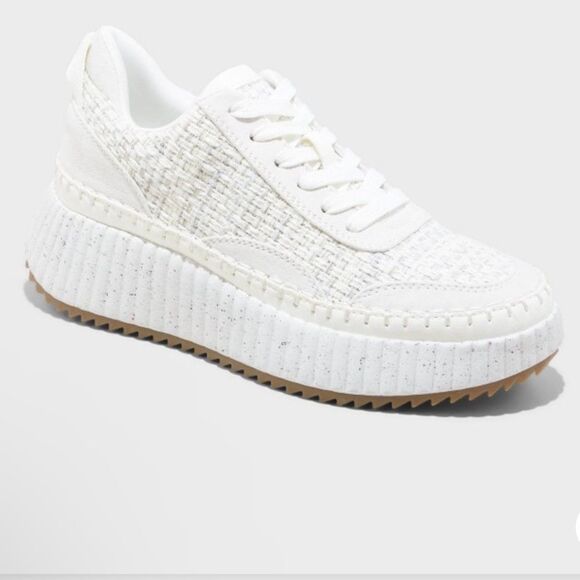 Universal Thread Persephone Sneakers NEW - Picture 1 of 2